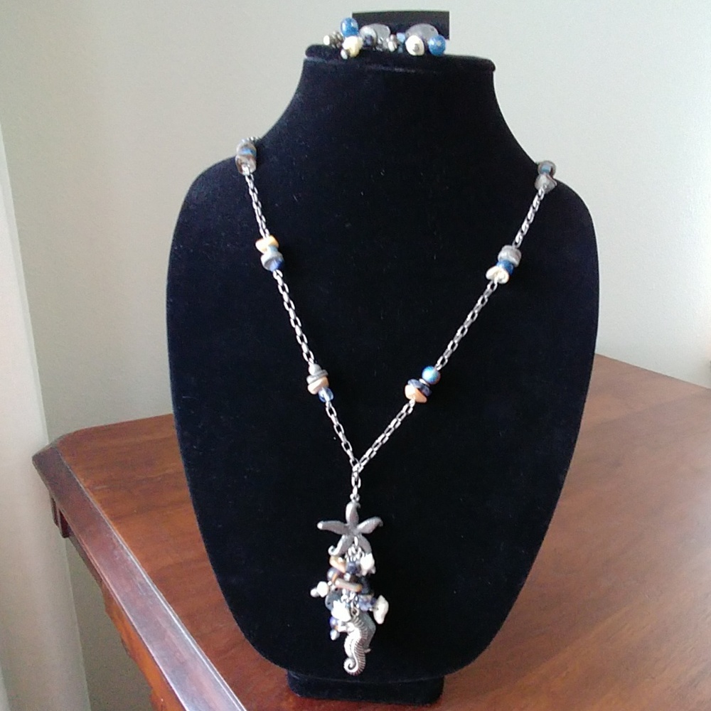 Three Ladies Necklace & Earrings Set
